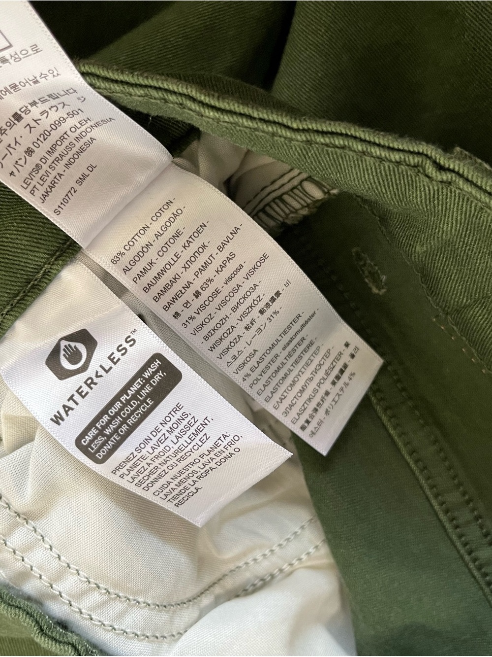 Levi's 726 Western Flare Olive Green Women’s Jeans - 32” Inseam - Picture 11 of 13